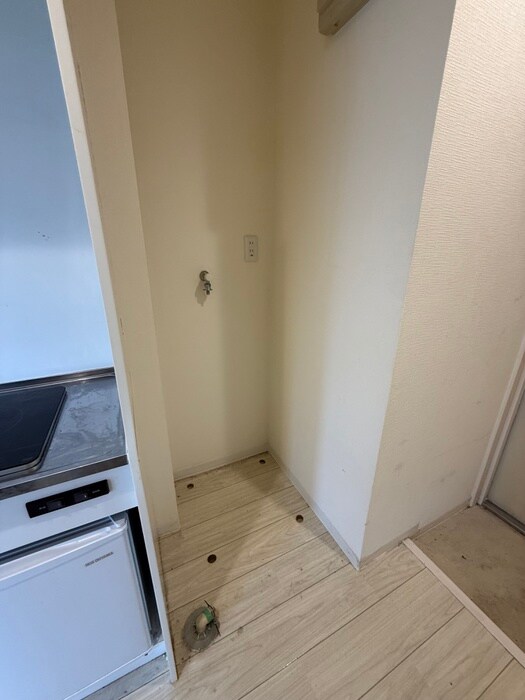 物件内観写真20　(洗濯機置場)