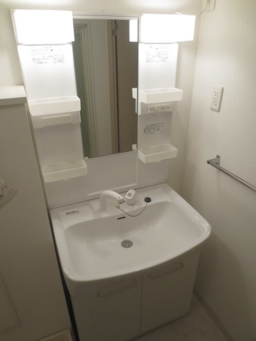 物件内観写真13　(洗面)