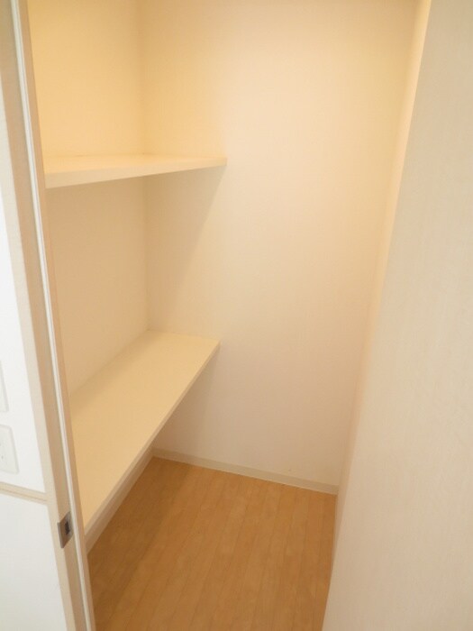 物件内観写真20　(収納)