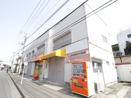 柳下店舗外観写真