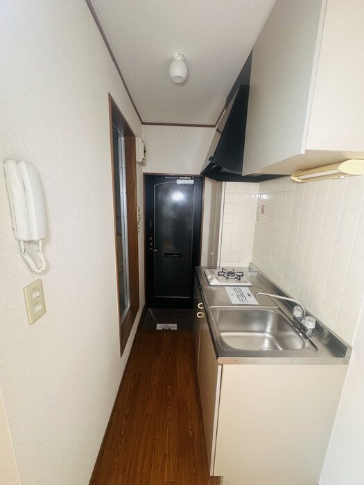 物件内観写真19　(玄関)