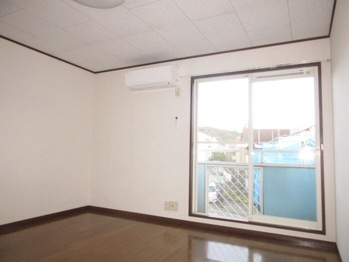 物件内観写真17　(居室)