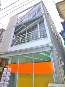 パインクラタの外観写真