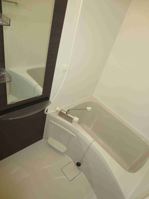 物件内観写真8　(バス／シャワールーム等)