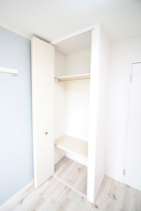 物件内観写真13　(収納)