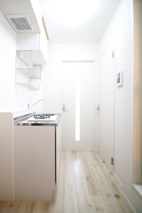 物件内観写真16　(廊下)