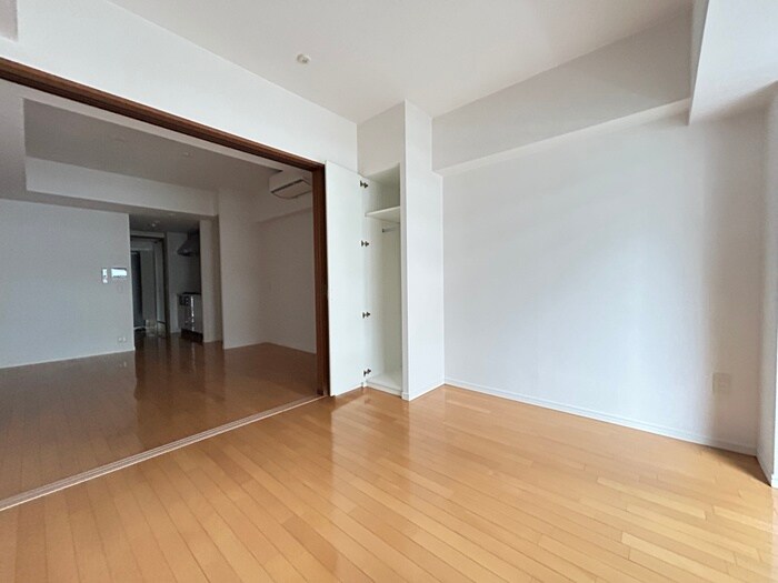 物件内観写真11　(居室)