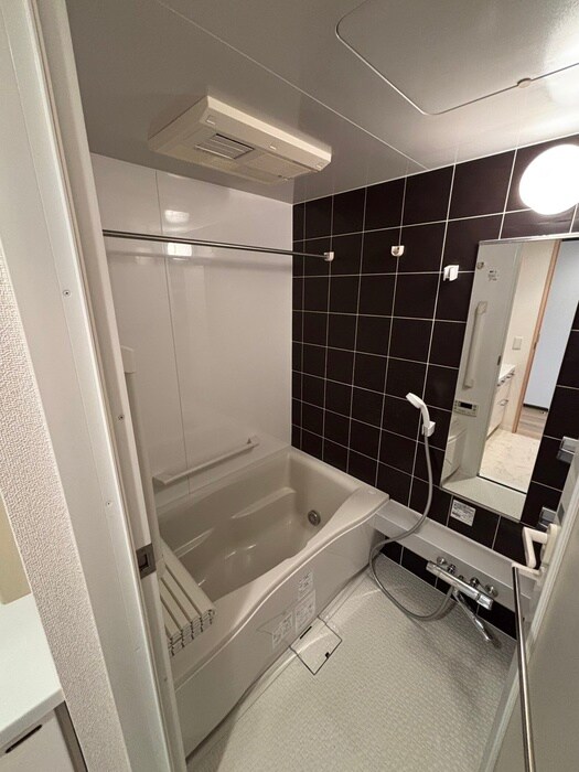 物件内観写真13　(バス／シャワールーム等)