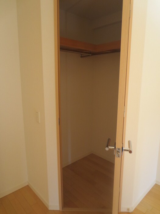 物件内観写真14　(収納)