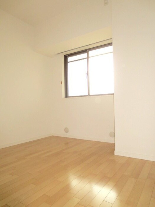 物件内観写真16　(居室)