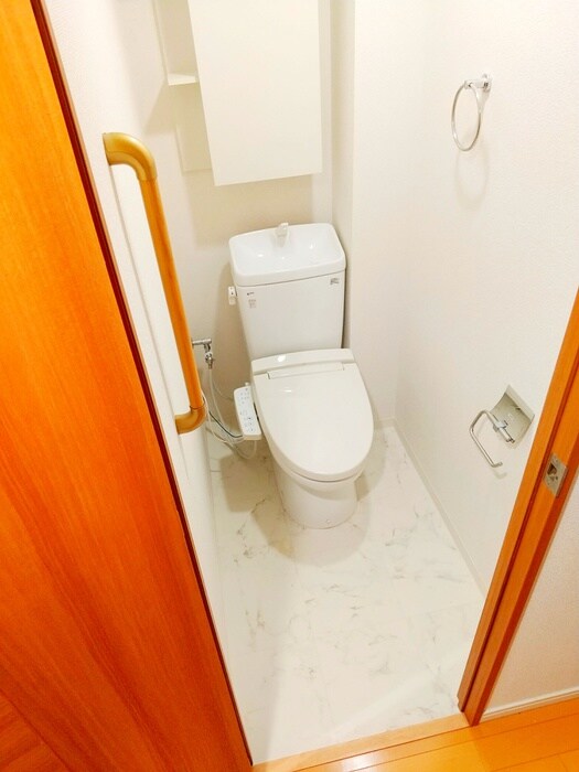 物件内観写真17　(トイレ)