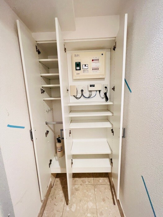 物件内観写真18　(靴箱)