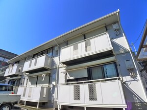 ひまわりハイツ外観写真