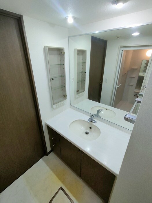 物件内観写真10　(洗面)