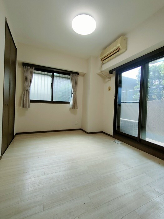 物件内観写真11　(内観写真)