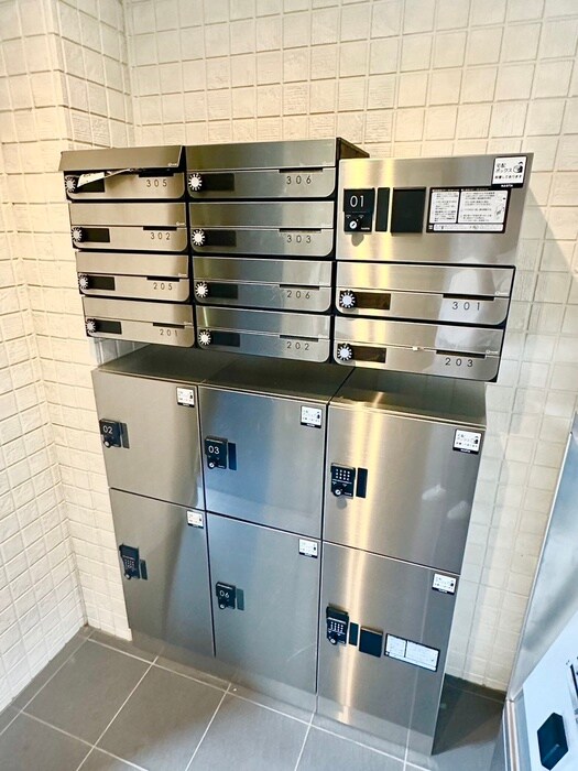 物件外観写真4　(建物設備)