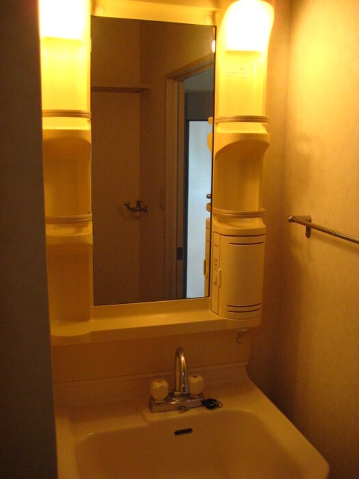 物件内観写真10　(洗面)