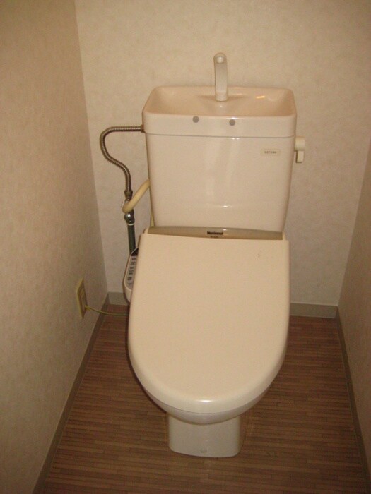 物件内観写真12　(トイレ)