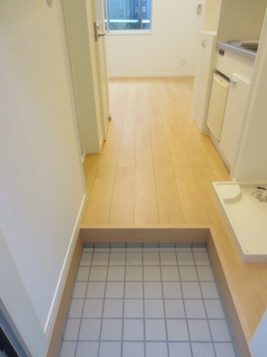 物件内観写真22　(玄関)