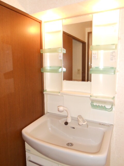 物件内観写真12　(洗面)