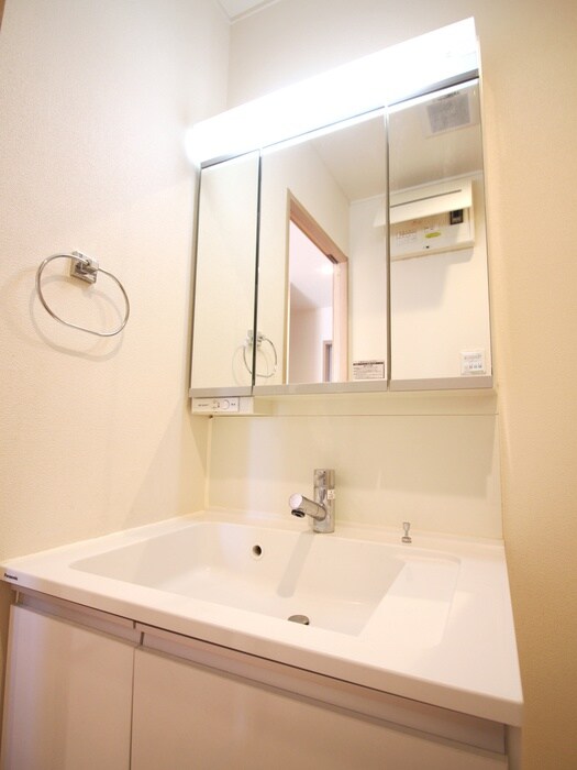 物件内観写真12　(洗面)