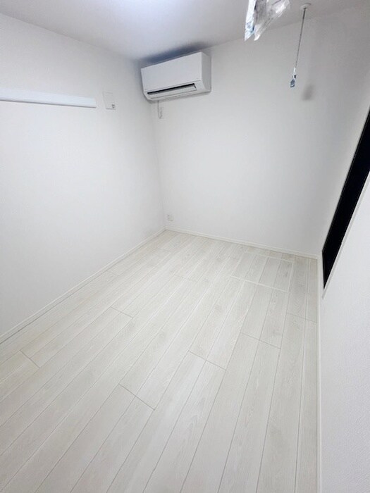 物件内観写真5　(居室)