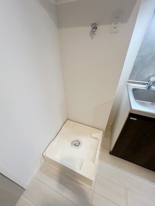 物件内観写真14　(洗濯機置場)