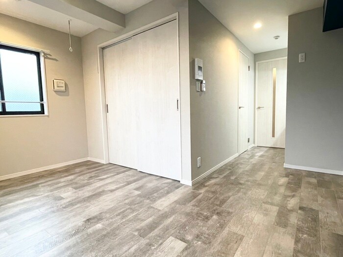 物件内観写真9　(居室)