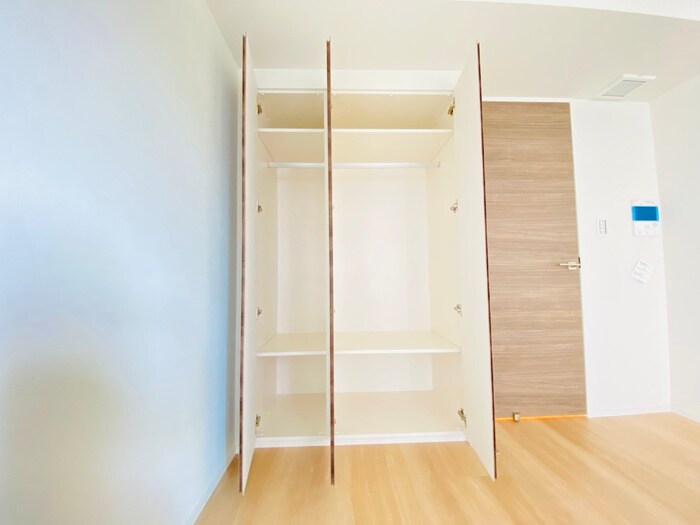 物件内観写真10　(収納)