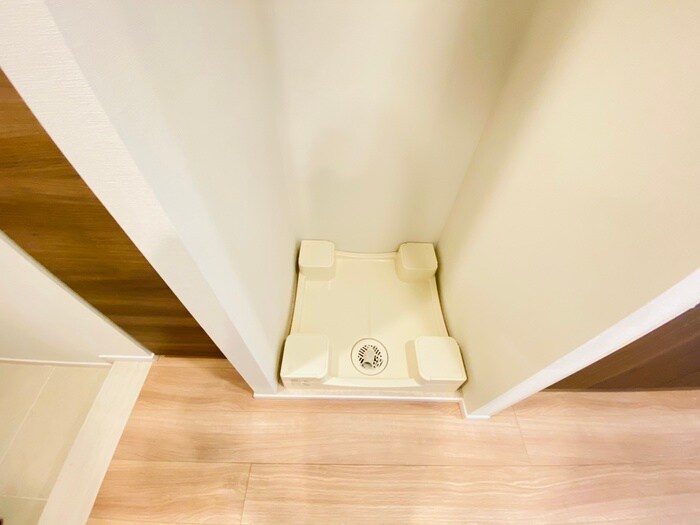 物件内観写真17　(洗濯機置場)