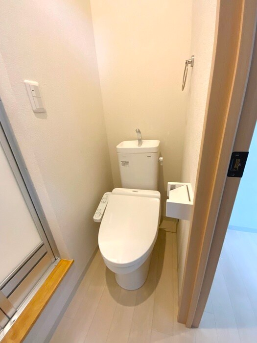 物件内観写真11　(トイレ)