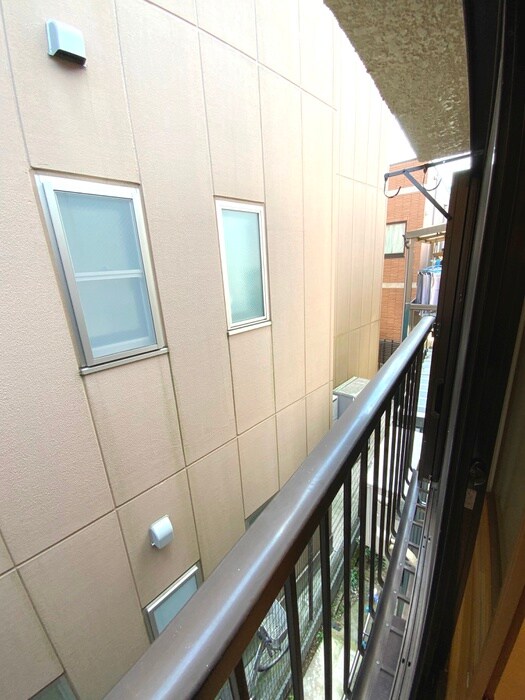 物件内観写真17　(室内からの展望)