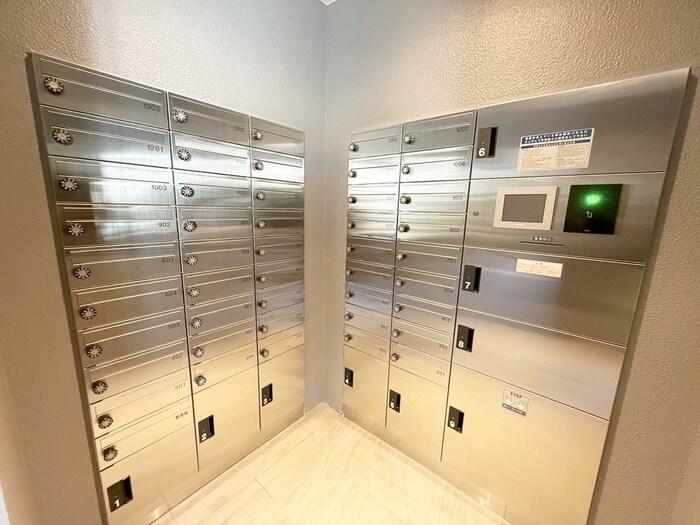 物件外観写真4　(建物設備)