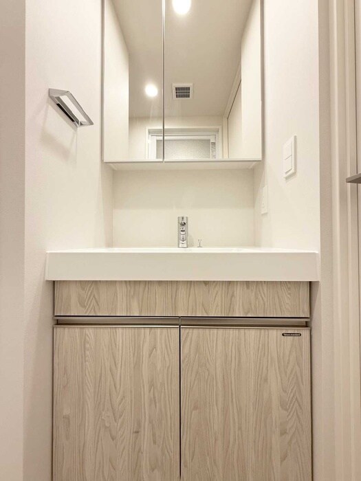 物件内観写真11　(洗面)