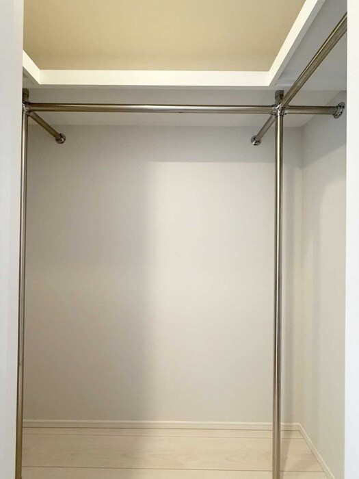 物件内観写真15　(収納)