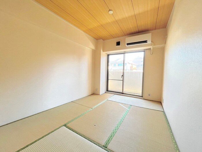 物件内観写真15　(居室)