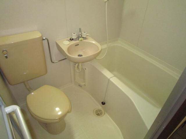 物件内観写真11　(バス／シャワールーム等)