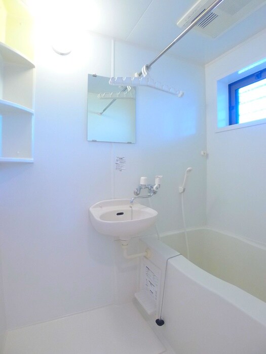 物件内観写真13　(バス／シャワールーム等)