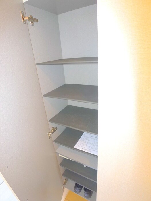 物件内観写真19　(靴箱)