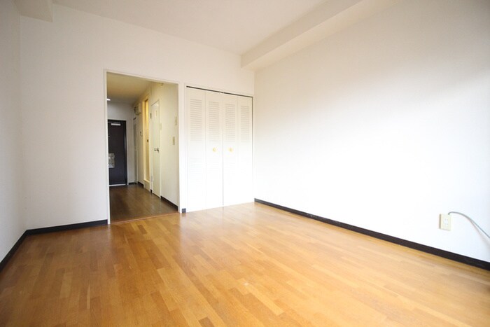 物件内観写真19　(居室)