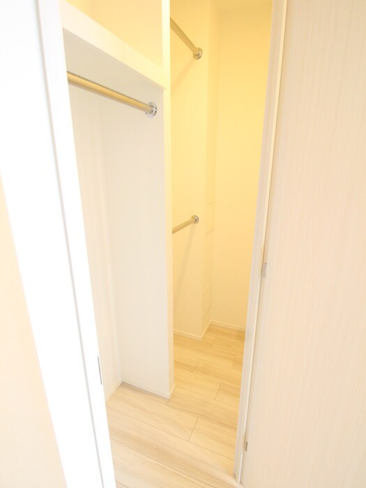 物件内観写真10　(収納)