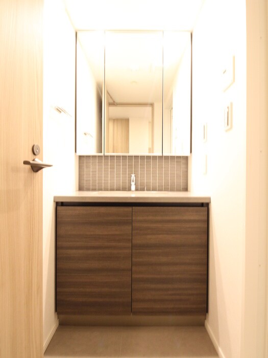 物件内観写真16　(洗面)