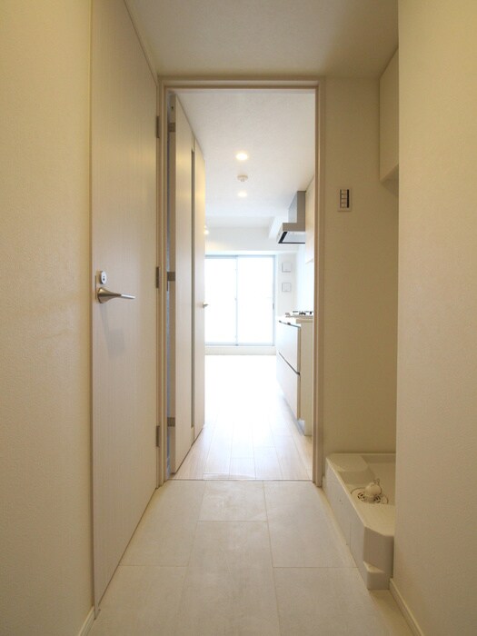 物件内観写真17　(廊下)