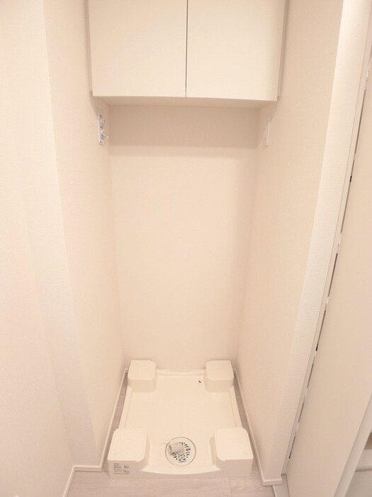 物件内観写真9　(洗濯機置場)