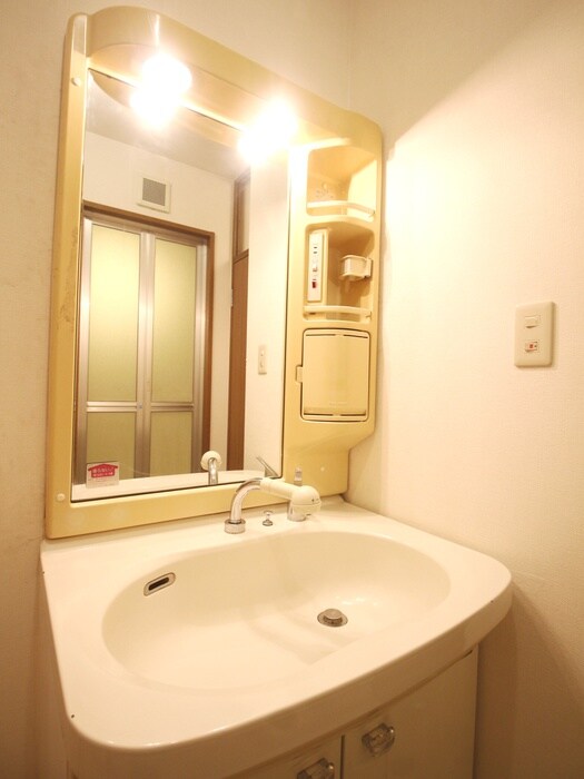 物件内観写真13　(洗面)