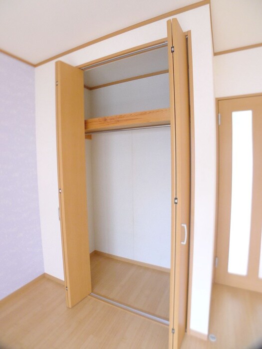 物件内観写真16　(収納)