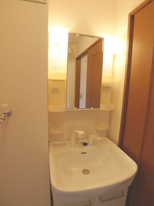 物件内観写真13　(洗面)