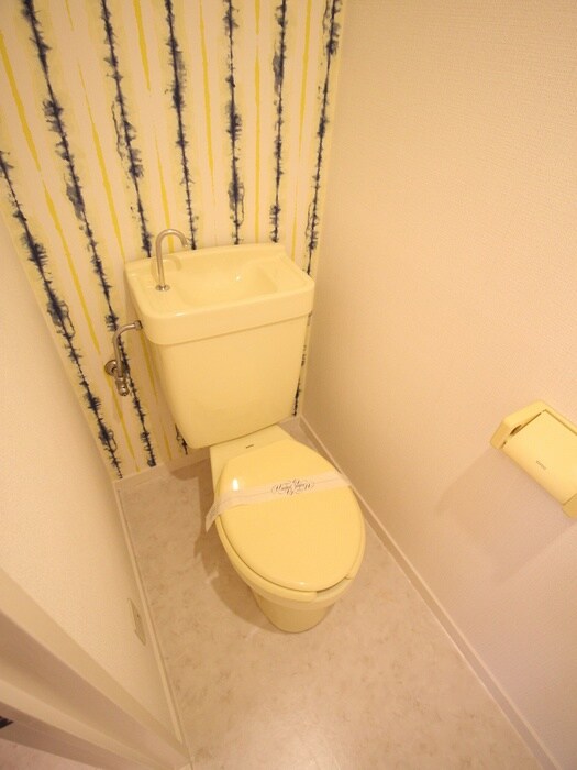 物件内観写真14　(トイレ)