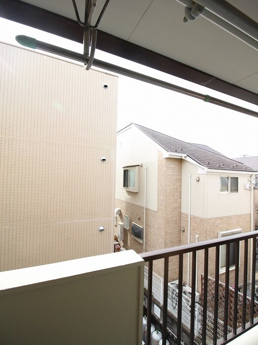 物件内観写真17　(室内からの展望)