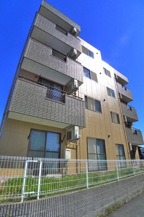 物件外観写真6　(外観写真)